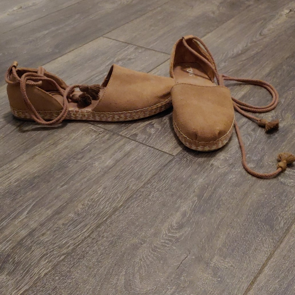 Toms Shoes Espadrilles View 2